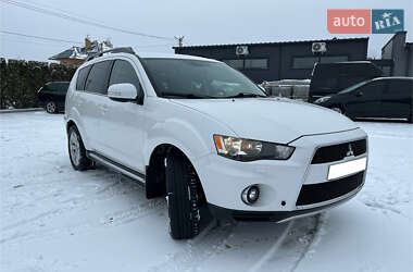 Позашляховик / Кросовер Mitsubishi Outlander 2010 в Луцьку