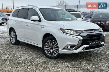 Внедорожник / Кроссовер Mitsubishi Outlander 2021 в Ивано-Франковске