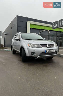 Позашляховик / Кросовер Mitsubishi Outlander 2007 в Житомирі