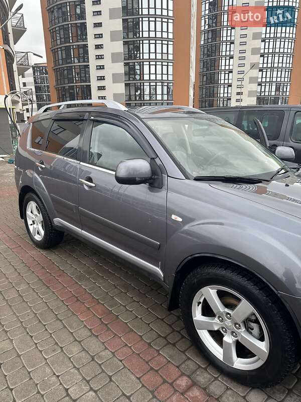 Mitsubishi Outlander 2007