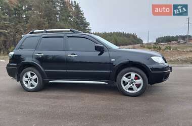 Позашляховик / Кросовер Mitsubishi Outlander 2005 в Охтирці