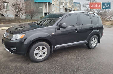 Внедорожник / Кроссовер Mitsubishi Outlander 2008 в 