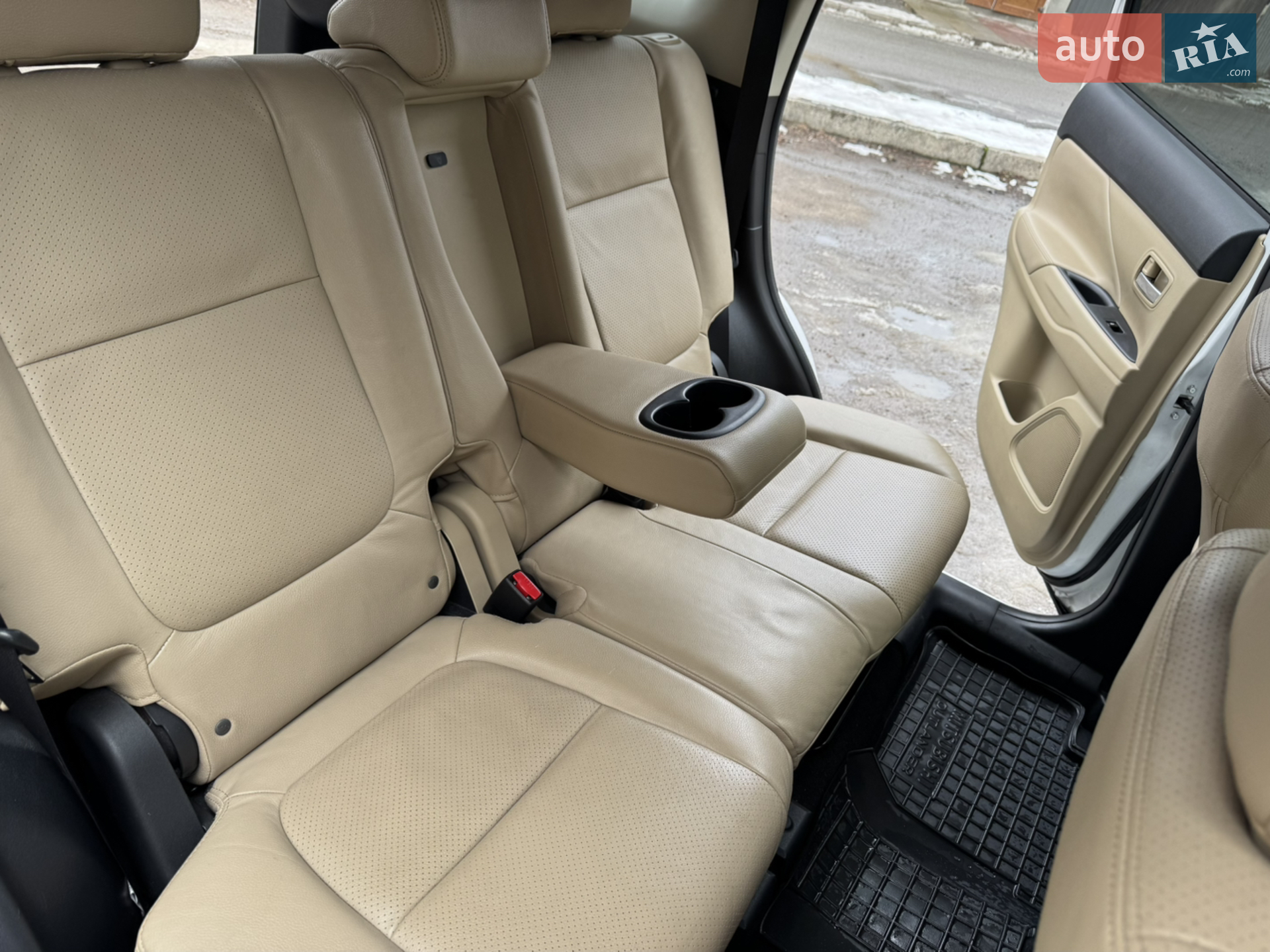 2018 Mitsubishi Outlander - мініатюра 24