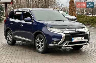 Внедорожник / Кроссовер Mitsubishi Outlander 2018 в Павлограде