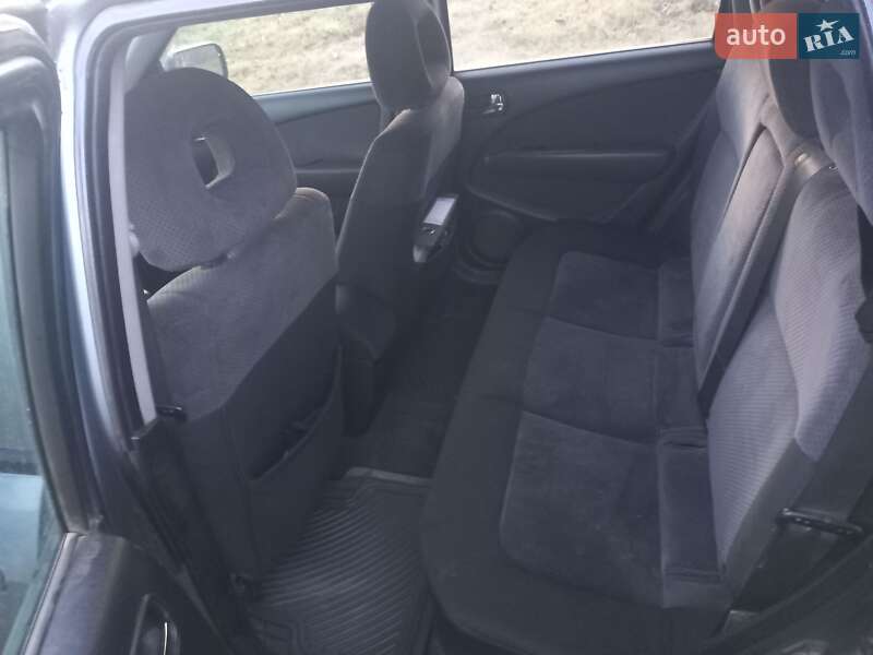 Внедорожник / Кроссовер Mitsubishi Outlander 2003 в Великой Михайловке фото 7 Внедорожник / Кроссовер Mitsubishi Outlander 2003 в Великой Михайловке