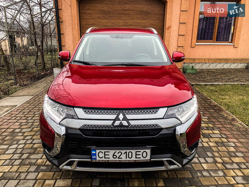 Внедорожник / Кроссовер Mitsubishi Outlander 2023 в Черновцах фото 7 Внедорожник / Кроссовер Mitsubishi Outlander 2023 в Черновцах