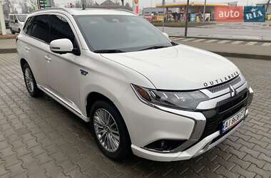 Позашляховик / Кросовер Mitsubishi Outlander 2019 в Білій Церкві