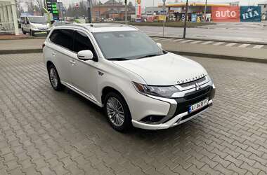 Позашляховик / Кросовер Mitsubishi Outlander 2019 в Білій Церкві