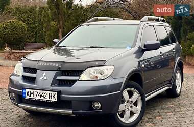 Внедорожник / Кроссовер Mitsubishi Outlander 2008 в Житомире