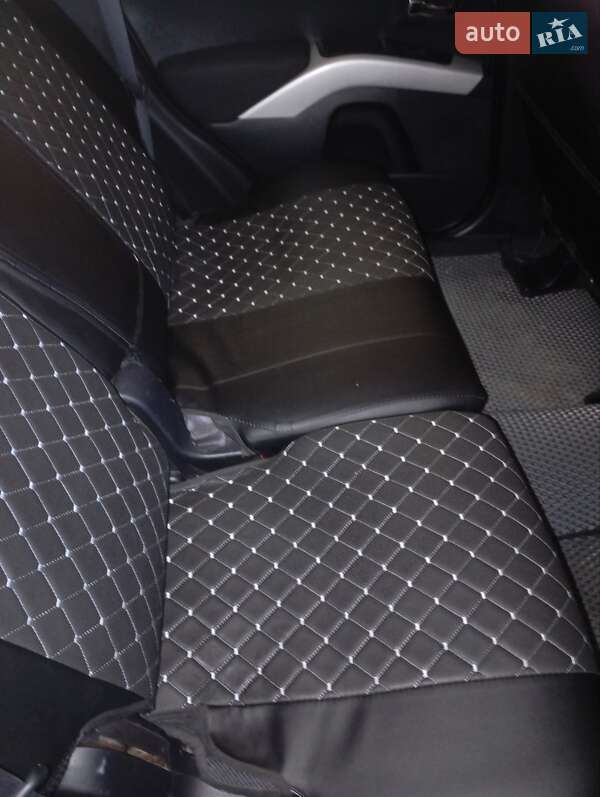 Внедорожник / Кроссовер Mitsubishi Outlander 2008 в Винниках