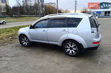 Внедорожник / Кроссовер Mitsubishi Outlander 2008 в Львове