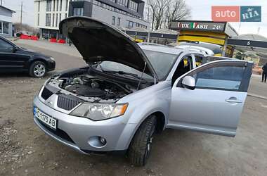 Внедорожник / Кроссовер Mitsubishi Outlander 2008 в Львове