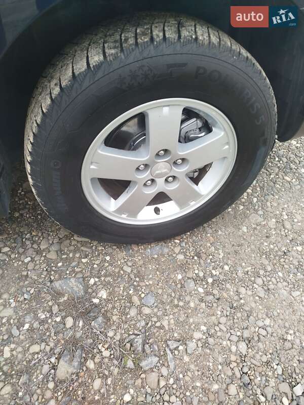 Внедорожник / Кроссовер Mitsubishi Outlander 2011 в Иршаве