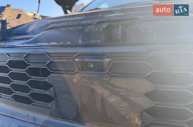 Внедорожник / Кроссовер Mitsubishi Outlander 2022 в 