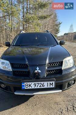 Внедорожник / Кроссовер Mitsubishi Outlander 2008 в Клесовом