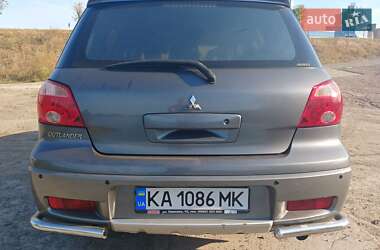 Внедорожник / Кроссовер Mitsubishi Outlander 2006 в Киеве