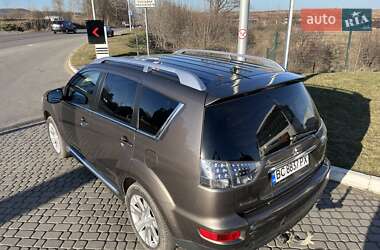 Внедорожник / Кроссовер Mitsubishi Outlander 2010 в Львове