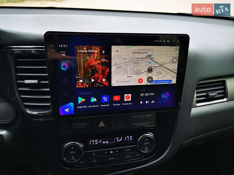 Внедорожник / Кроссовер Mitsubishi Outlander 2017 в Кропивницком