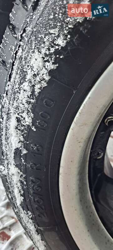 Внедорожник / Кроссовер Mitsubishi Outlander 2010 в Черновцах