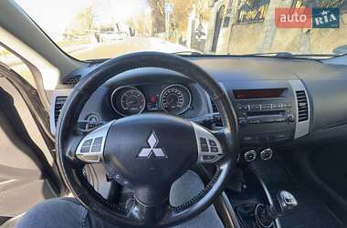 Позашляховик / Кросовер Mitsubishi Outlander 2010 в Тернополі