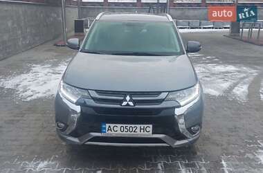 Позашляховик / Кросовер Mitsubishi Outlander 2018 в Рівному