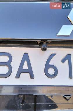 Внедорожник / Кроссовер Mitsubishi Outlander 2012 в 