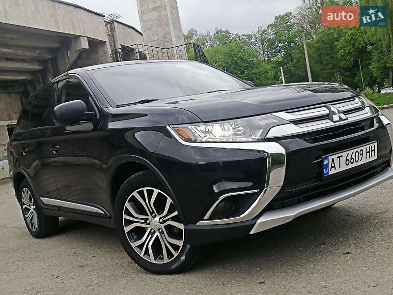 Внедорожник / Кроссовер Mitsubishi Outlander 2016 в Ивано-Франковске фото 10 Внедорожник / Кроссовер Mitsubishi Outlander 2016 в Ивано-Франковске