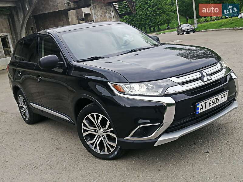 Внедорожник / Кроссовер Mitsubishi Outlander 2016 в Ивано-Франковске фото 15 Внедорожник / Кроссовер Mitsubishi Outlander 2016 в Ивано-Франковске