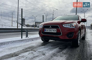 Позашляховик / Кросовер Mitsubishi Outlander 2013 в Києві