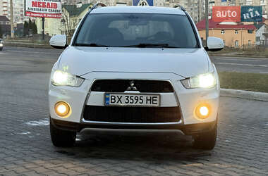 Внедорожник / Кроссовер Mitsubishi Outlander 2010 в Хмельницком