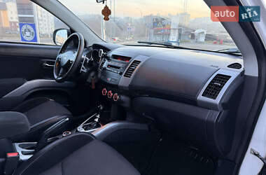 Внедорожник / Кроссовер Mitsubishi Outlander 2010 в Хмельницком