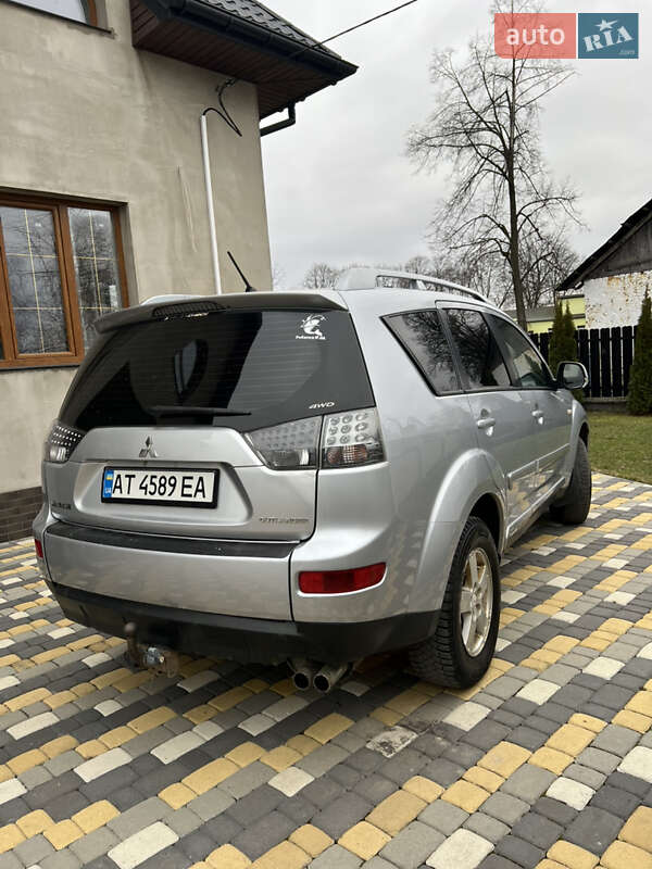 Позашляховик / Кросовер Mitsubishi Outlander 2007 в Рожнятові