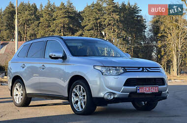 Позашляховик / Кросовер Mitsubishi Outlander 2013 в Дубні