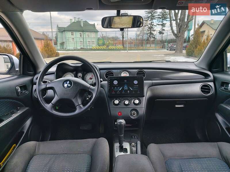 Внедорожник / Кроссовер Mitsubishi Outlander 2008 в Львове фото 15 Внедорожник / Кроссовер Mitsubishi Outlander 2008 в Львове