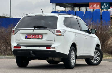 Внедорожник / Кроссовер Mitsubishi Outlander 2013 в Дрогобыче