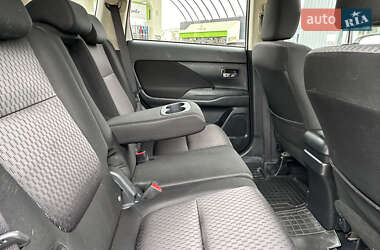 Внедорожник / Кроссовер Mitsubishi Outlander 2013 в Дрогобыче