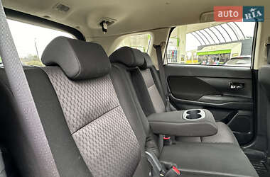 Внедорожник / Кроссовер Mitsubishi Outlander 2013 в Дрогобыче