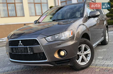 Внедорожник / Кроссовер Mitsubishi Outlander 2012 в Трускавце