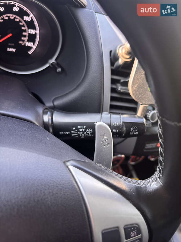 Позашляховик / Кросовер Mitsubishi Outlander 2012 в Полтаві