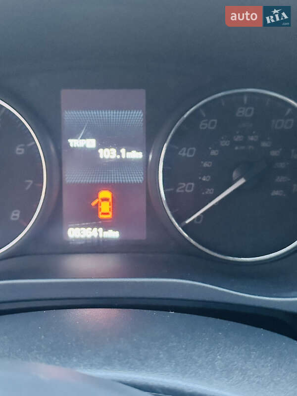 Позашляховик / Кросовер Mitsubishi Outlander 2016 в Вінниці