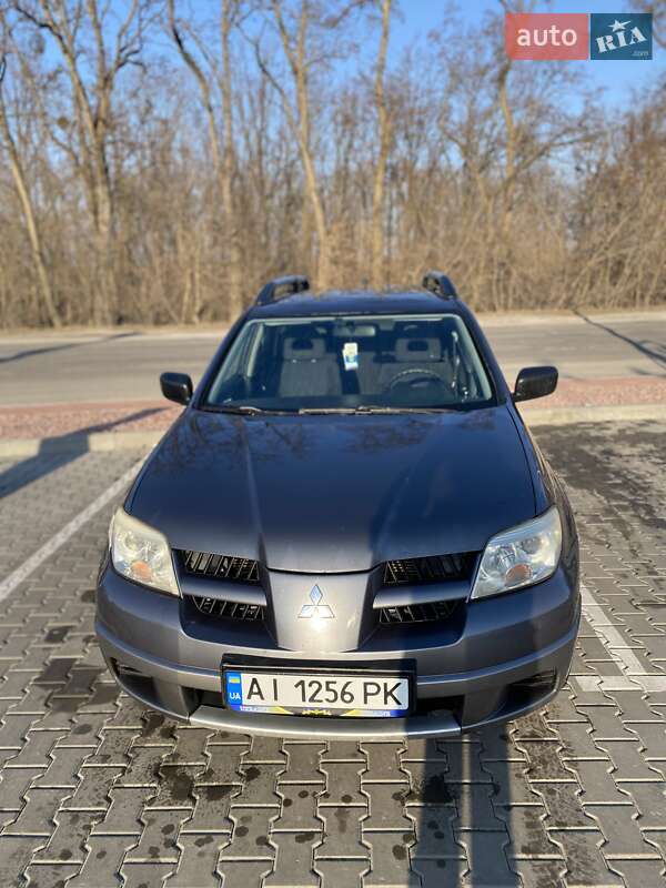 Внедорожник / Кроссовер Mitsubishi Outlander 2007 в Тараще
