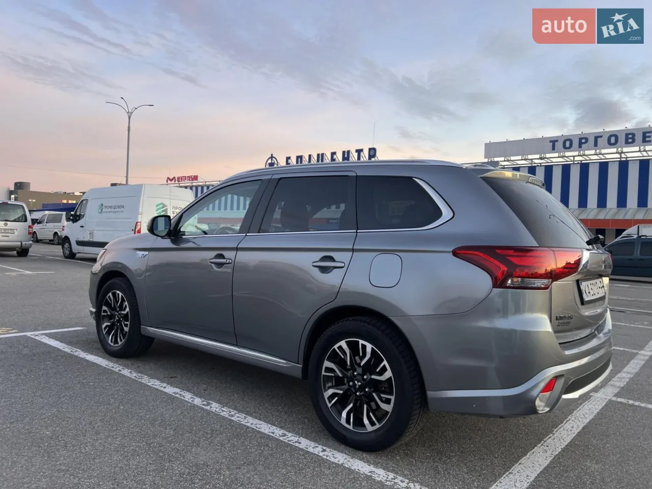 2017 Mitsubishi Outlander - мініатюра 36