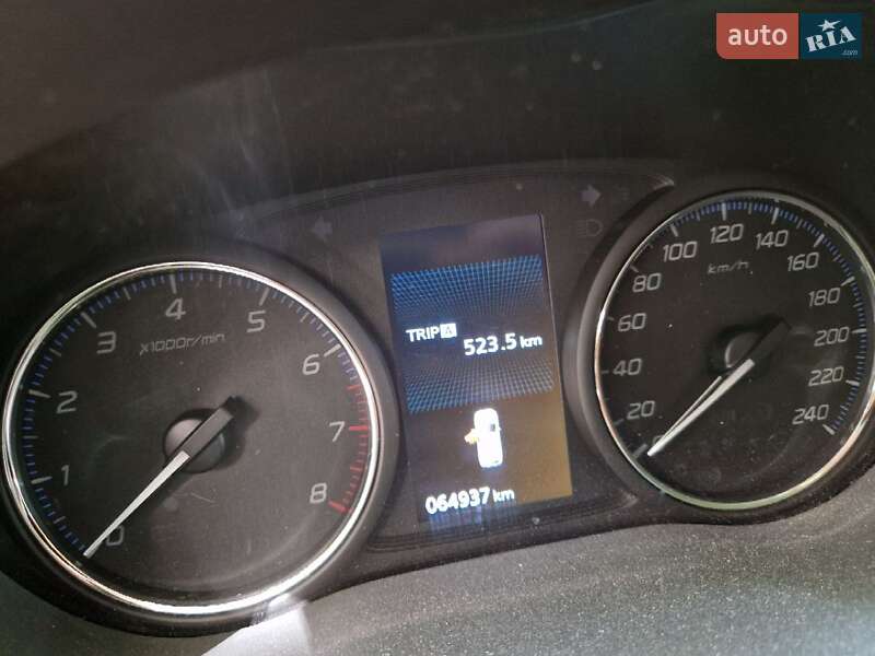 Позашляховик / Кросовер Mitsubishi Outlander 2020 в Кропивницькому фото 5 Позашляховик / Кросовер Mitsubishi Outlander 2020 в Кропивницькому