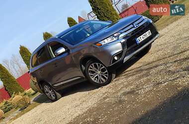 Внедорожник / Кроссовер Mitsubishi Outlander 2018 в Ивано-Франковске