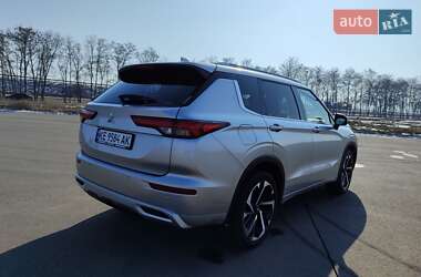 Внедорожник / Кроссовер Mitsubishi Outlander 2022 в Днепре