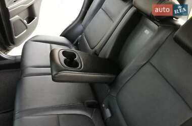 Внедорожник / Кроссовер Mitsubishi Outlander 2014 в 