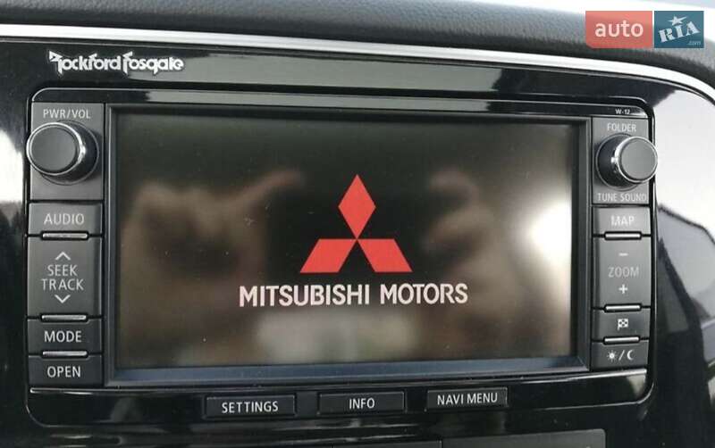 Внедорожник / Кроссовер Mitsubishi Outlander 2014 в Тернополе