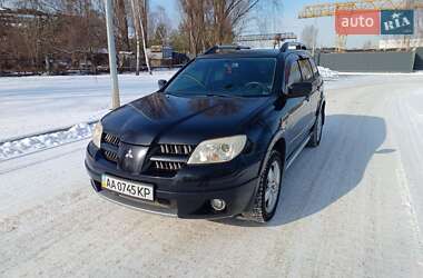 Позашляховик / Кросовер Mitsubishi Outlander 2008 в Києві