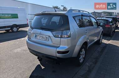 Внедорожник / Кроссовер Mitsubishi Outlander 2007 в Херсоне