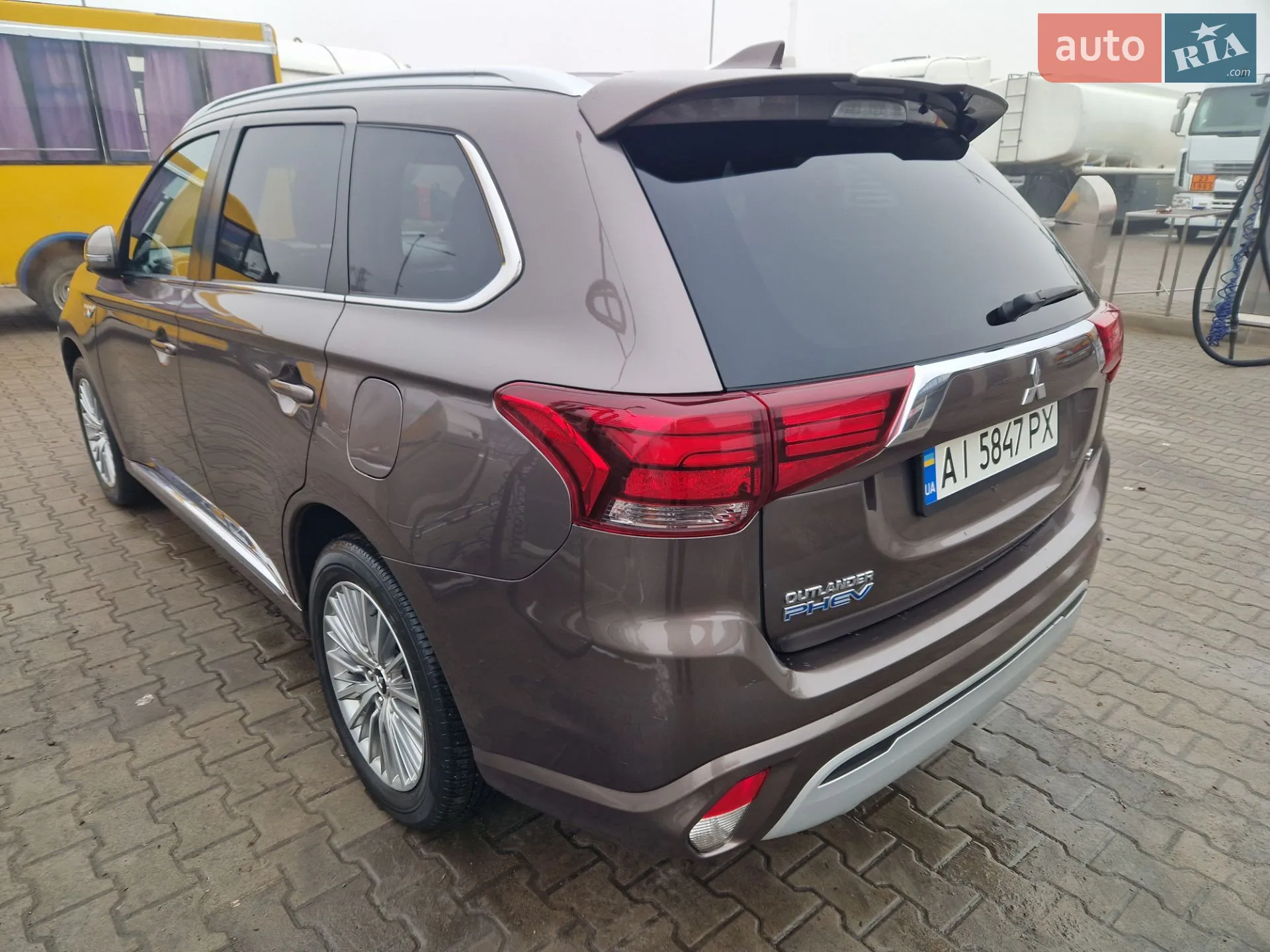 2019 Mitsubishi Outlander - мініатюра 7